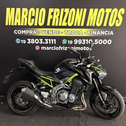 KAWASAKI Z900 